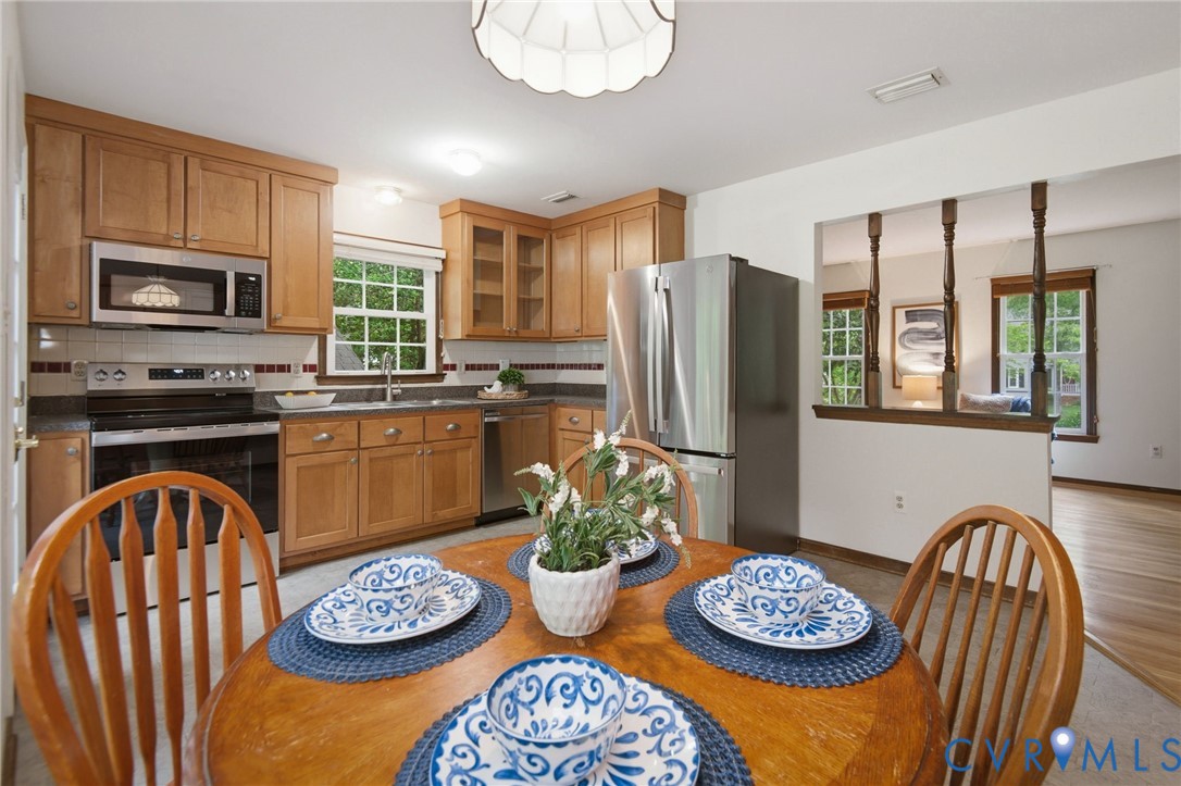 9919 Castle Glen Ter