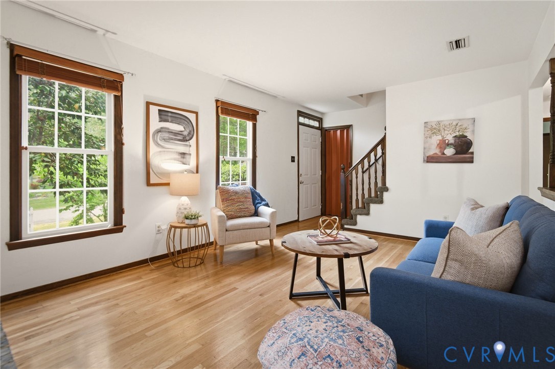 9919 Castle Glen Ter
