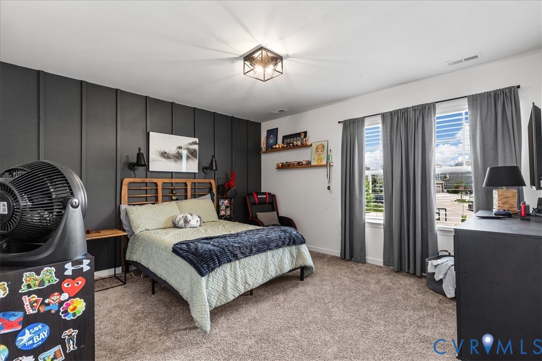 17618 Stafford Park Pt
