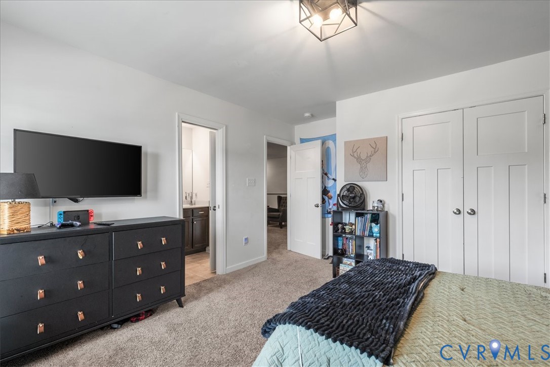 17618 Stafford Park Pt