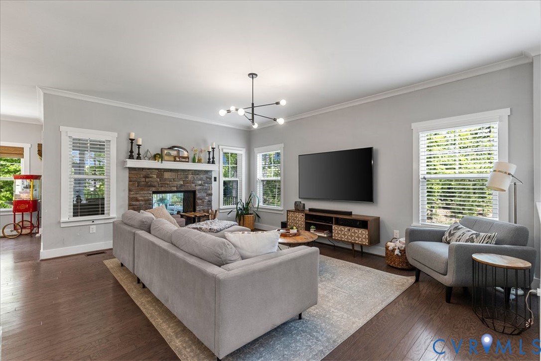 17618 Stafford Park Pt