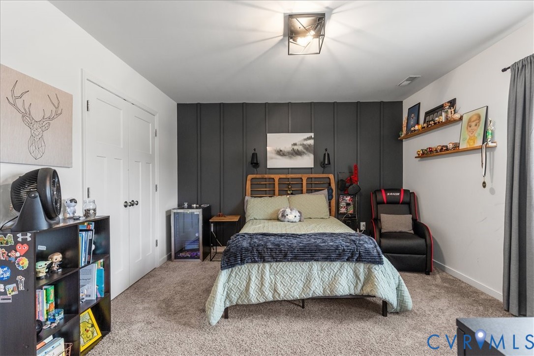 17618 Stafford Park Pt