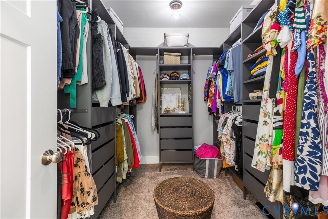 17618 Stafford Park Pt