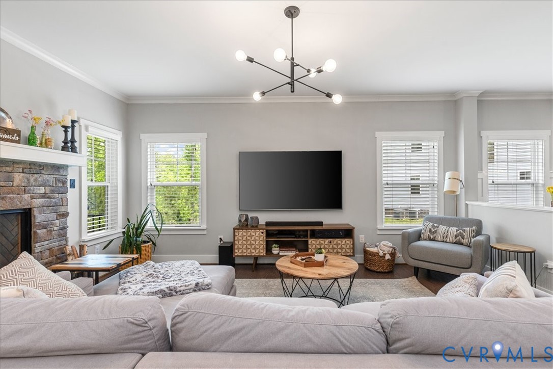 17618 Stafford Park Pt