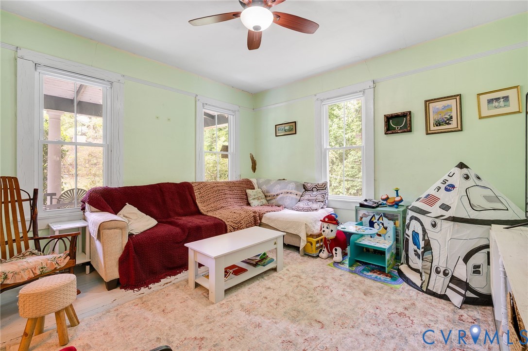 3060 Kingsland Rd