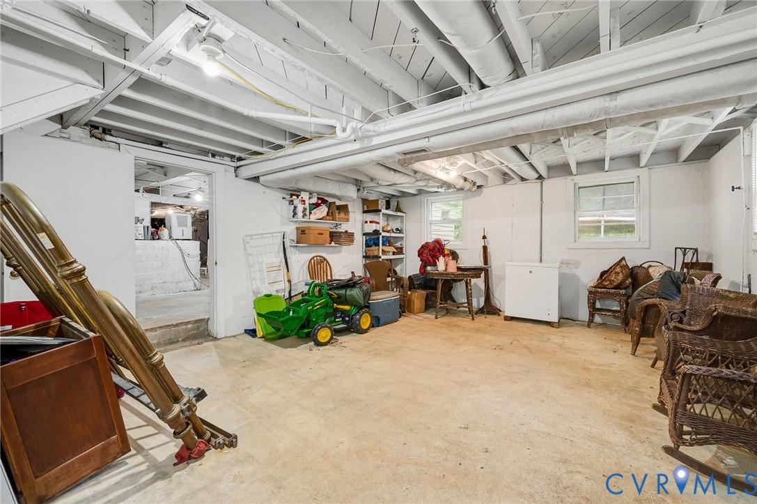 3060 Kingsland Rd