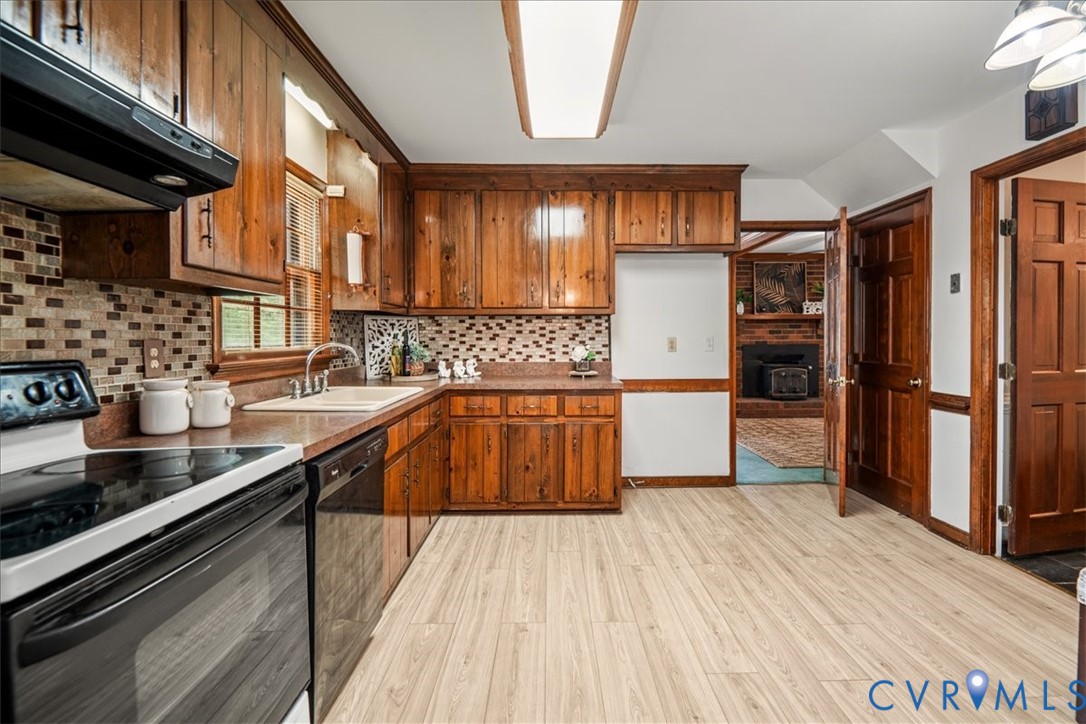 4407 Ketcham Dr