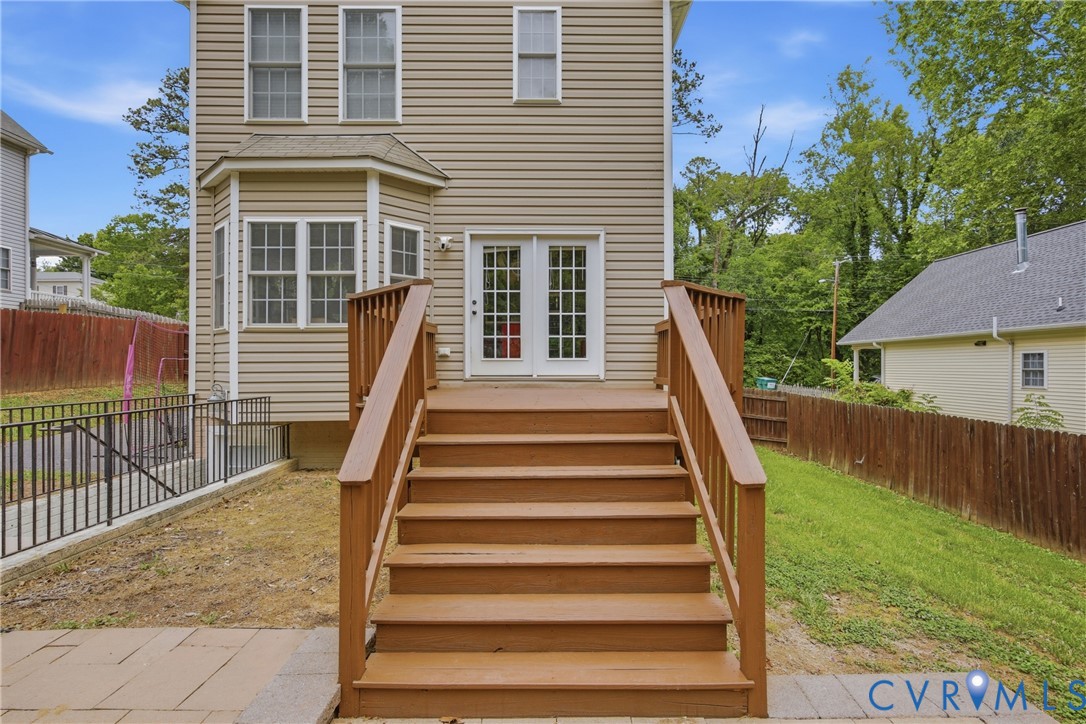 166 Maury Ave