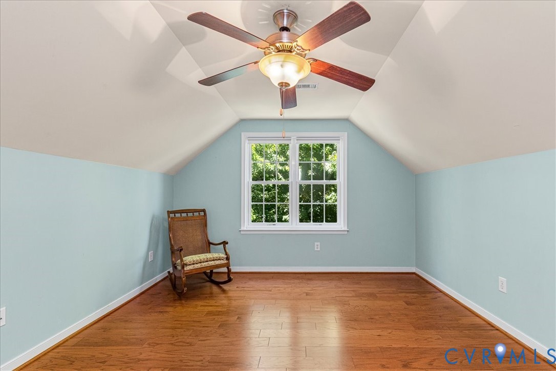 2406 Graeme Hall Cir