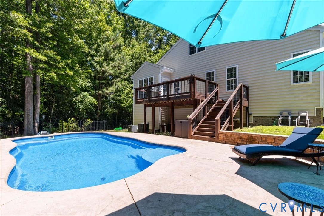 2406 Graeme Hall Cir