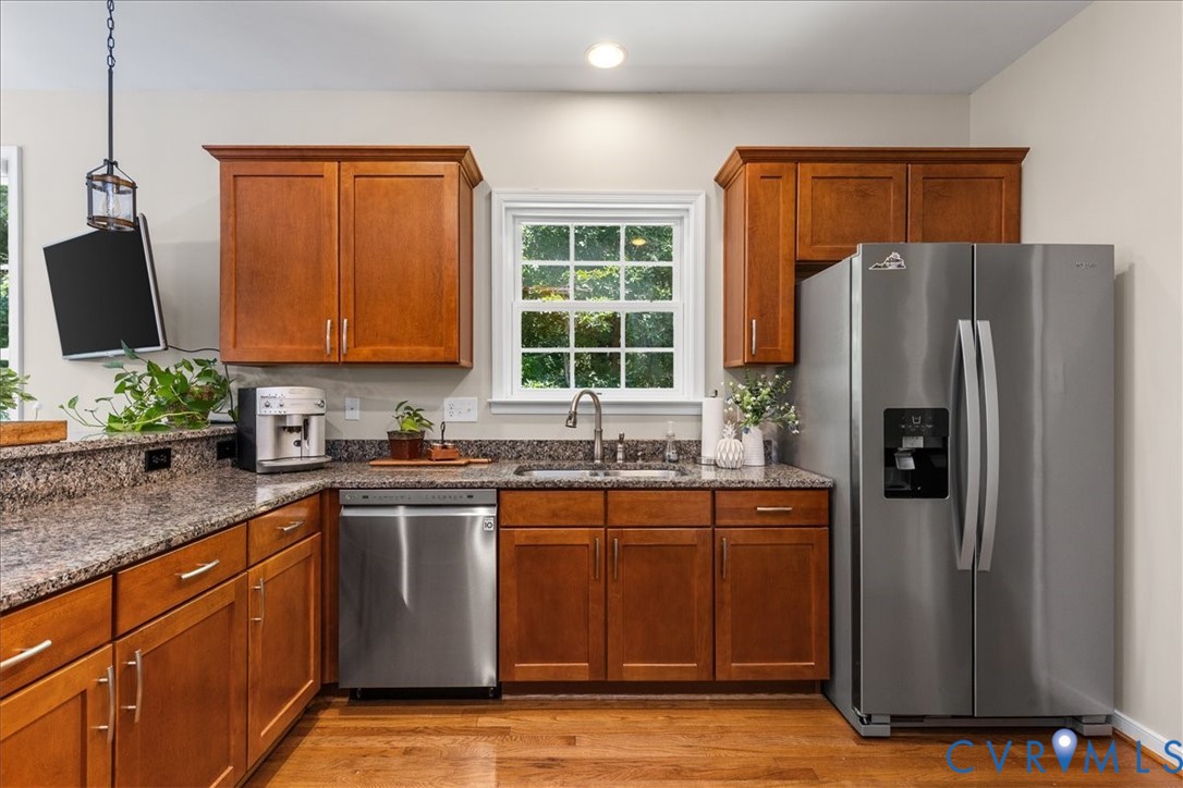 2406 Graeme Hall Cir
