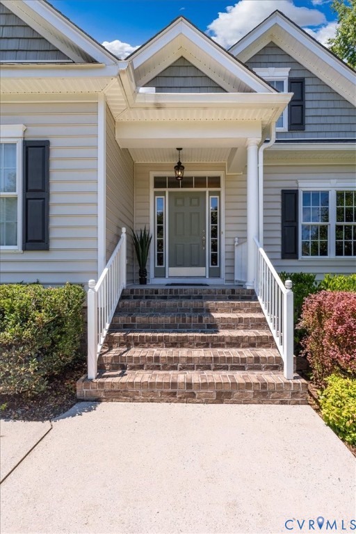 2406 Graeme Hall Cir