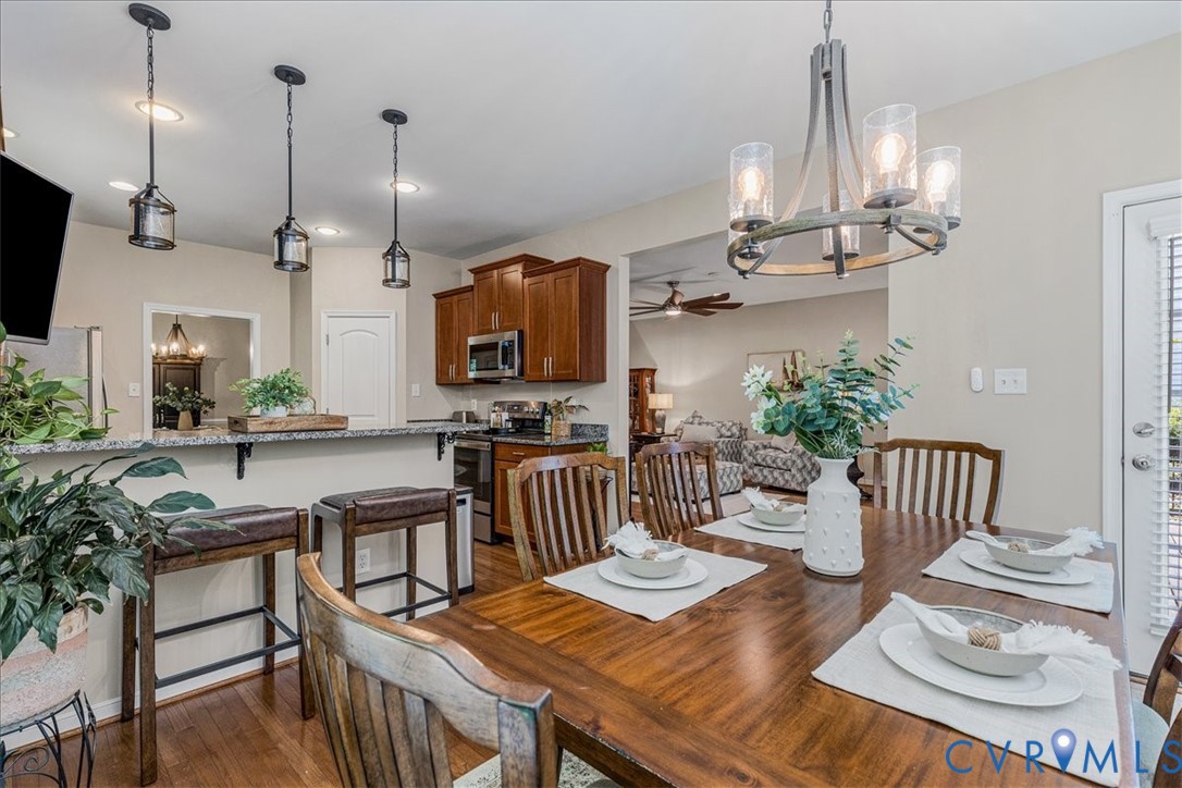 2406 Graeme Hall Cir