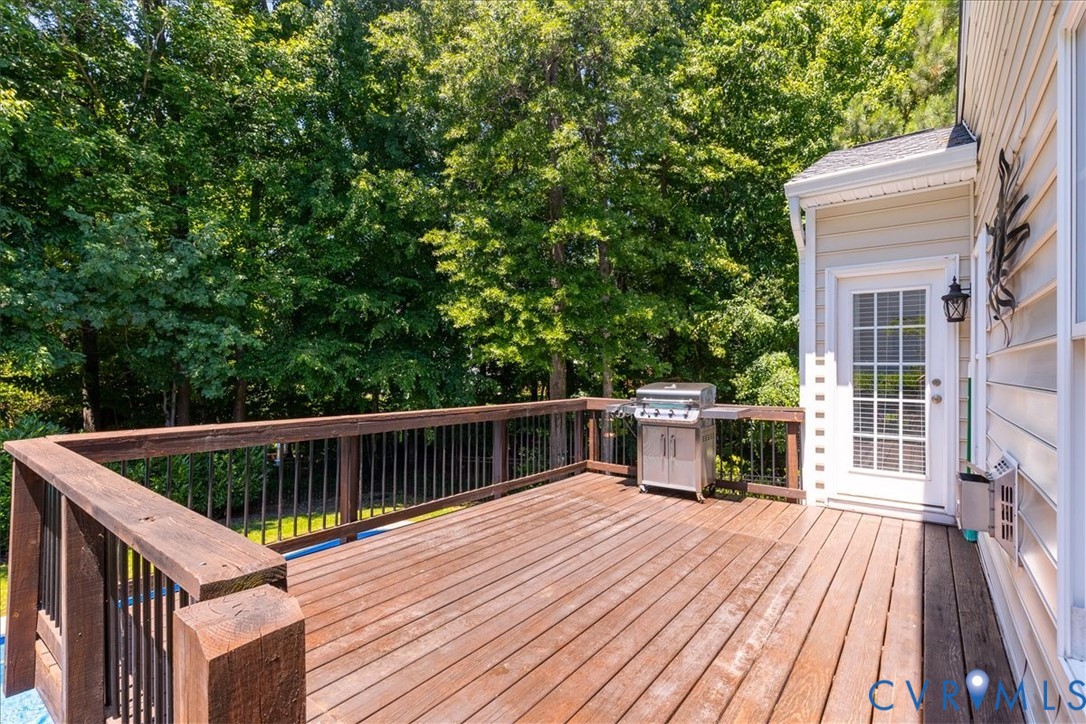 2406 Graeme Hall Cir