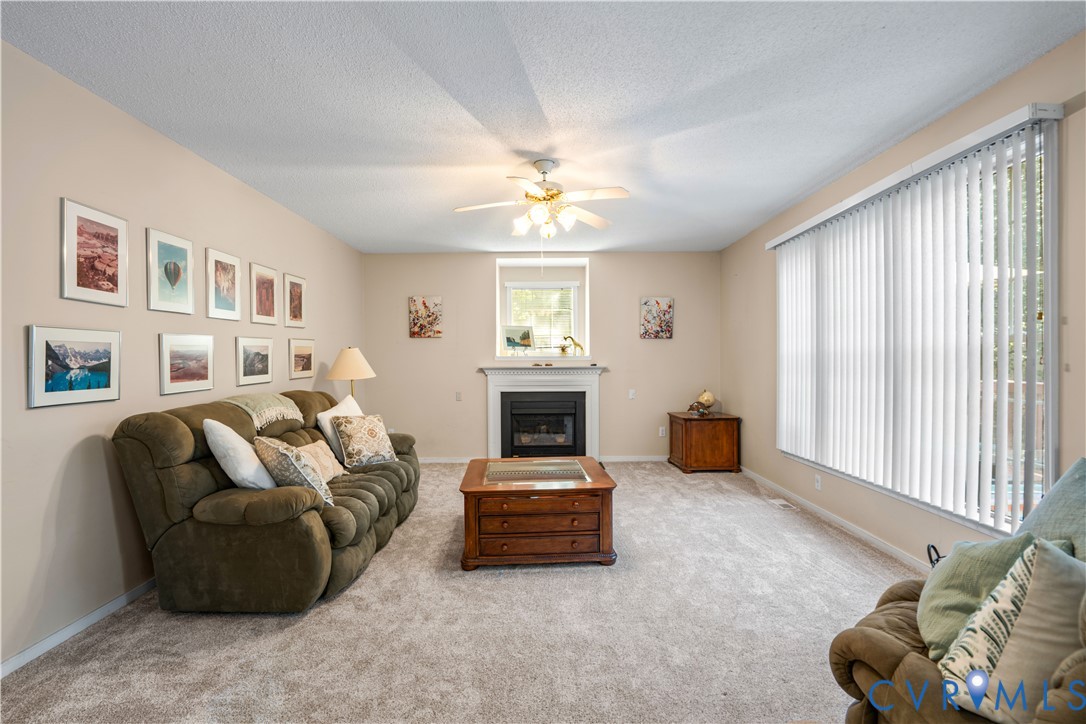 5343 Nairn Ln