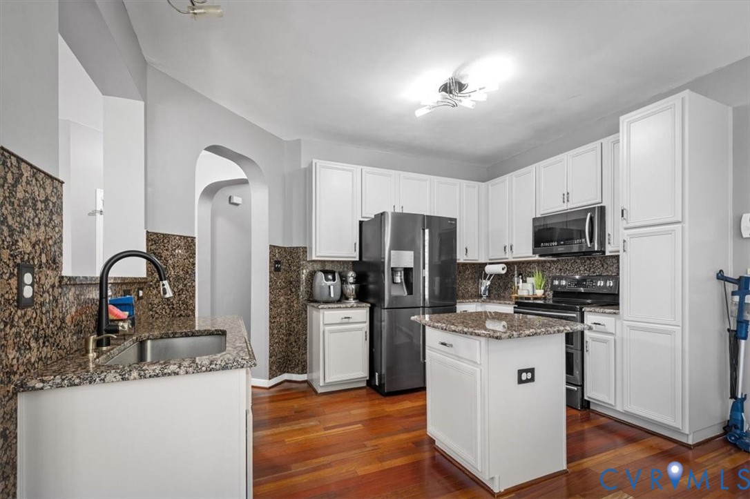 1357 Providence Knoll Dr