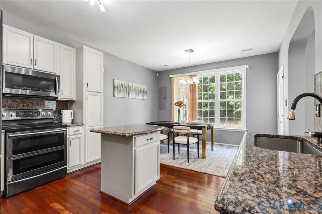 1357 Providence Knoll Dr