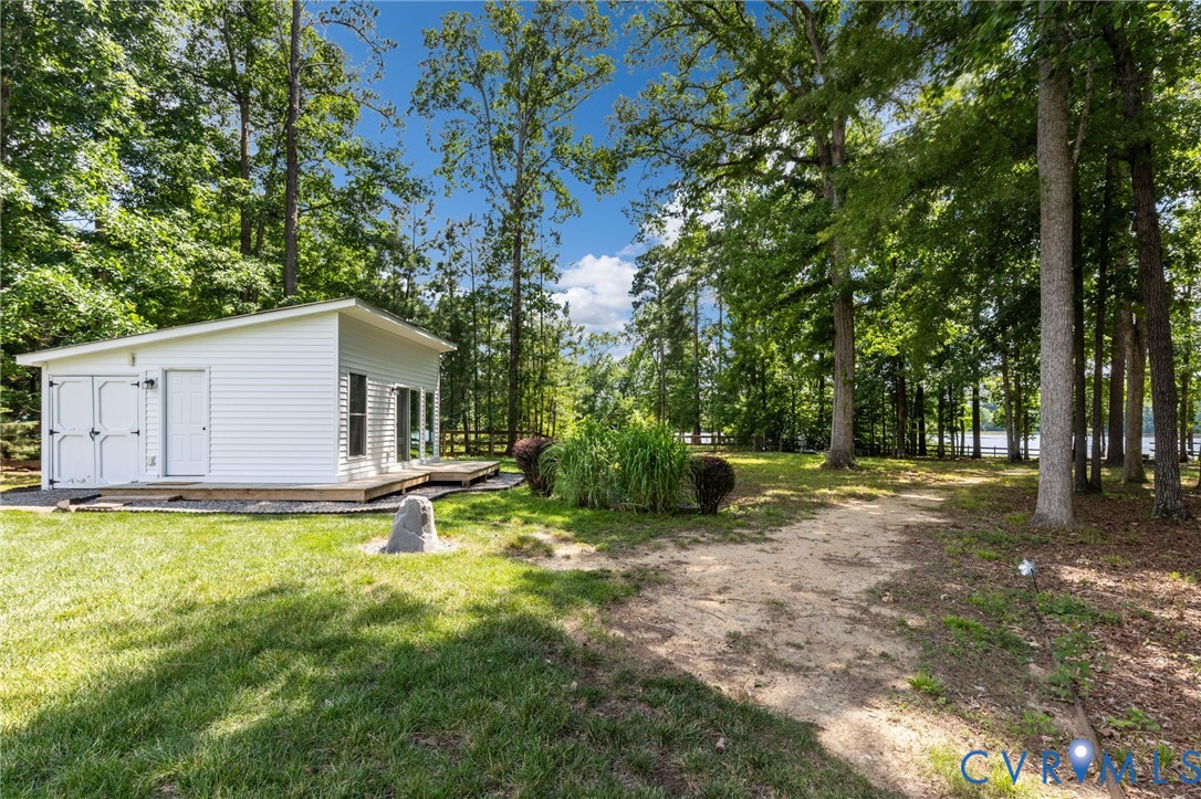 14843 Shorewood Ct