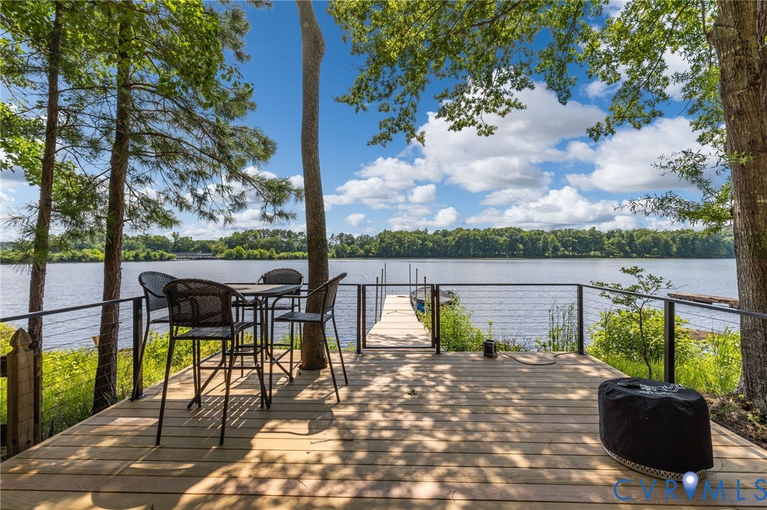 14843 Shorewood Ct