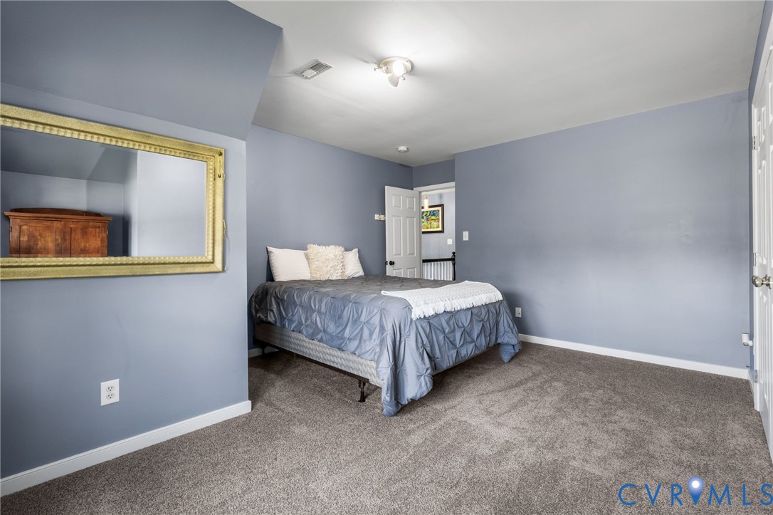 14843 Shorewood Ct