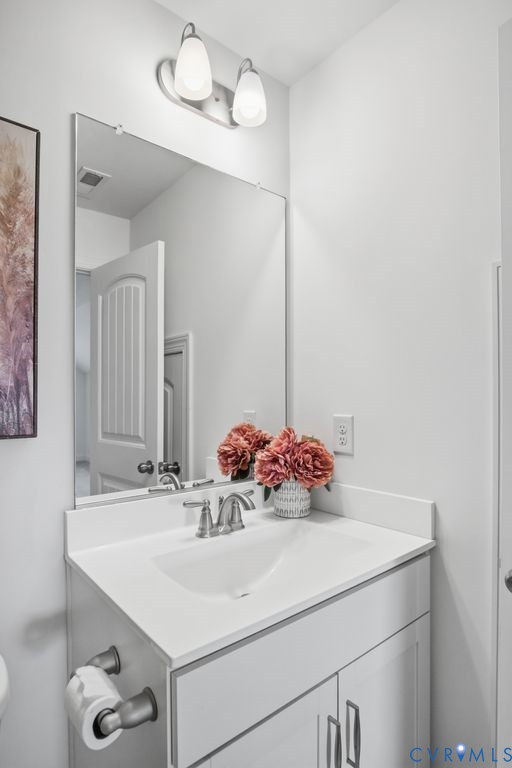 15301 Spiral Pl