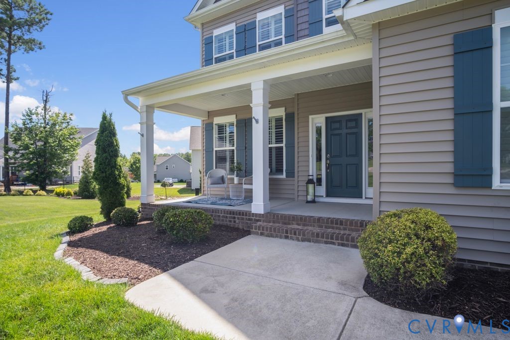 15301 Spiral Pl