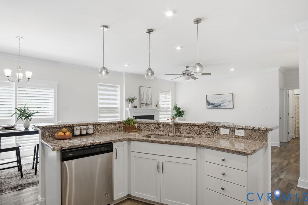 15301 Spiral Pl