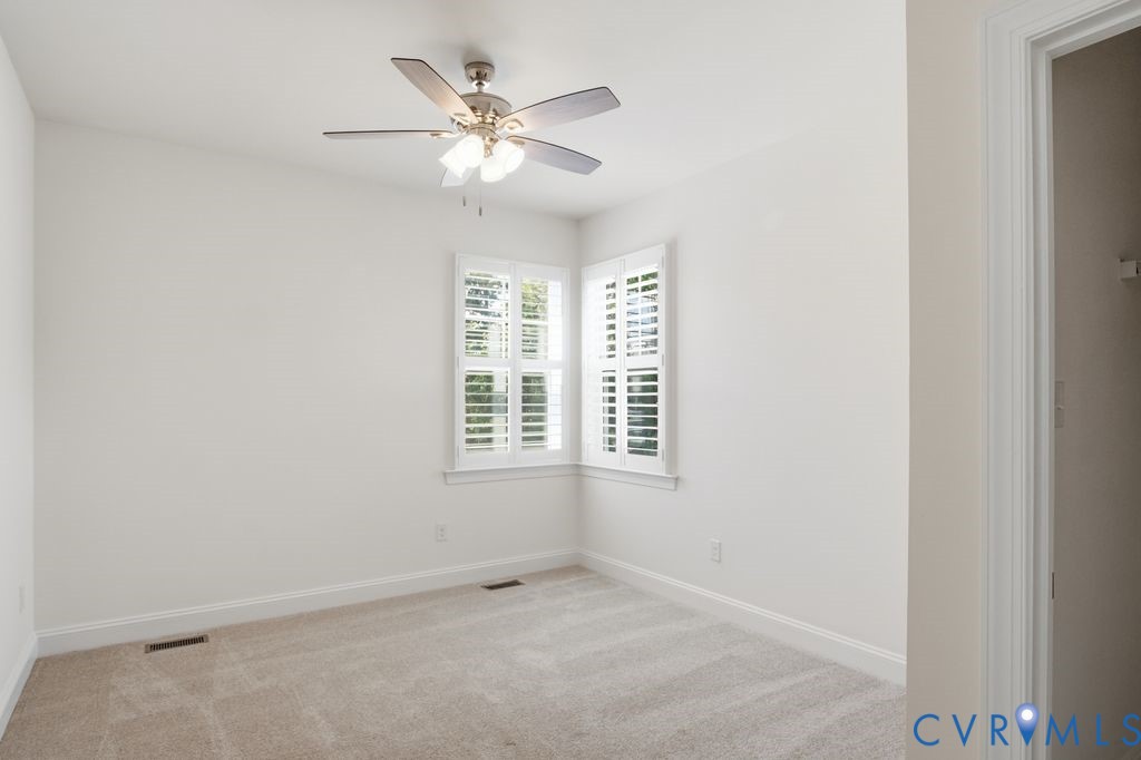 15301 Spiral Pl