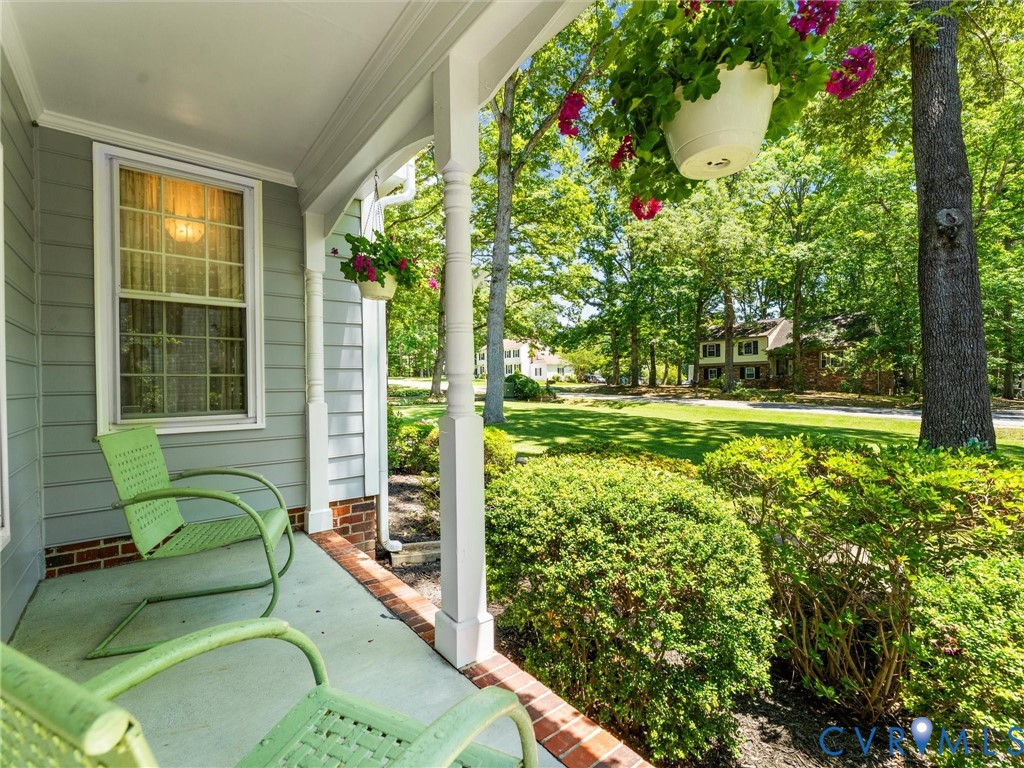 330 Saybrook Dr