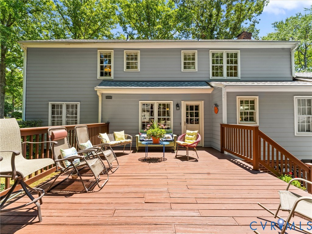 330 Saybrook Dr