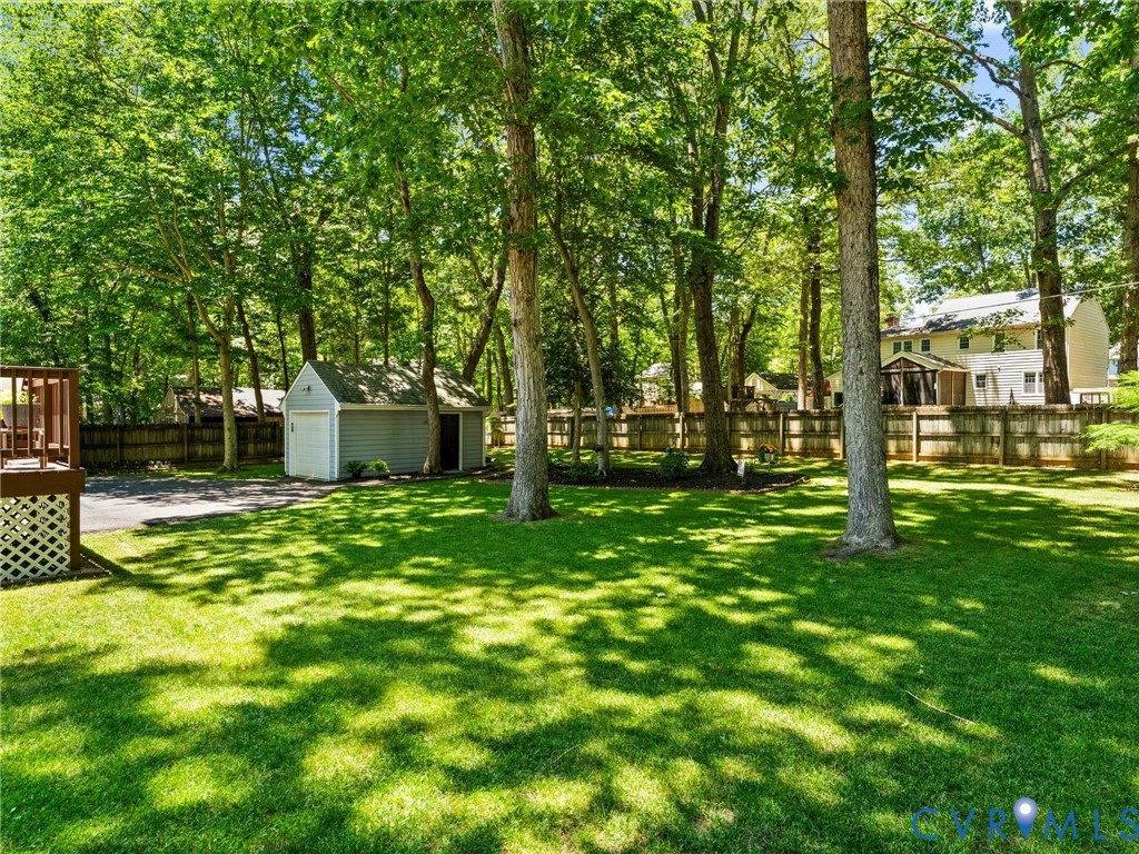 330 Saybrook Dr