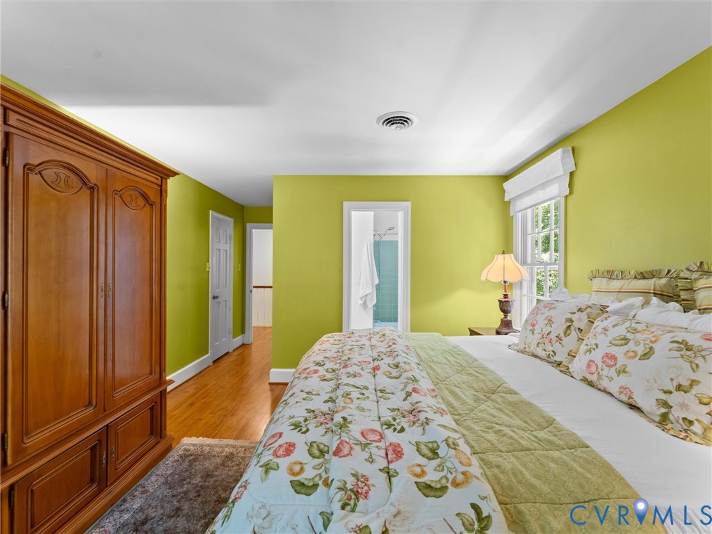 330 Saybrook Dr