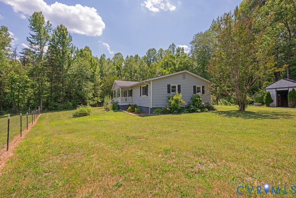 4710 E Grey Fox Cir