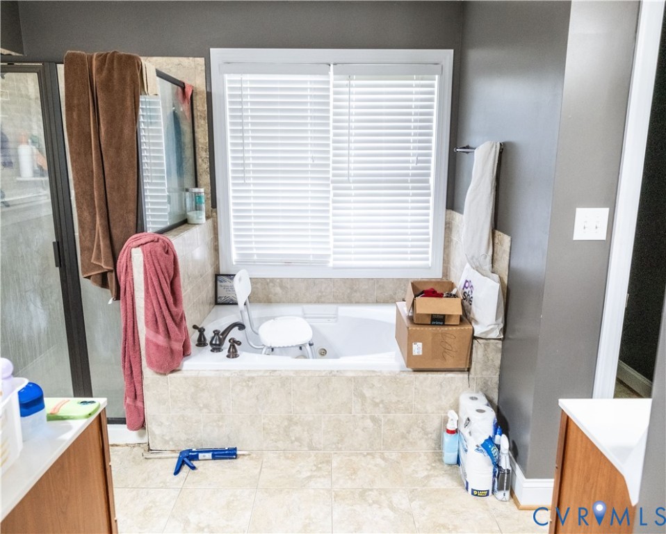 7425 Rosemead Ln