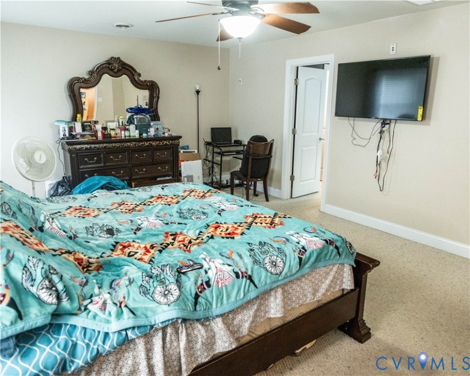 7425 Rosemead Ln