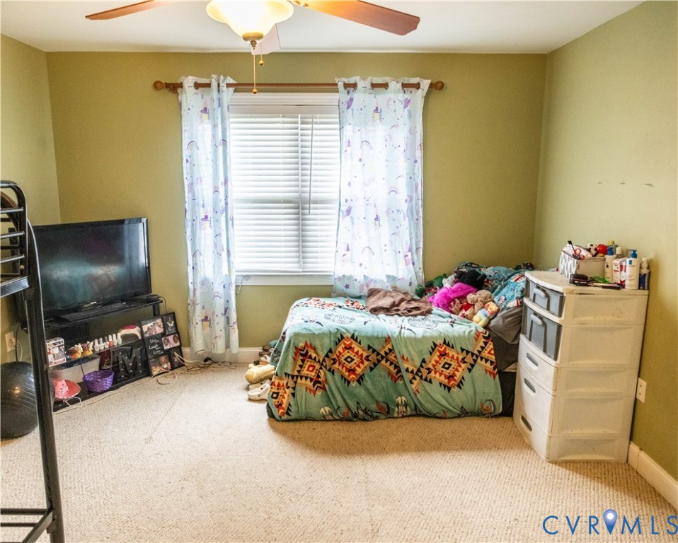 7425 Rosemead Ln