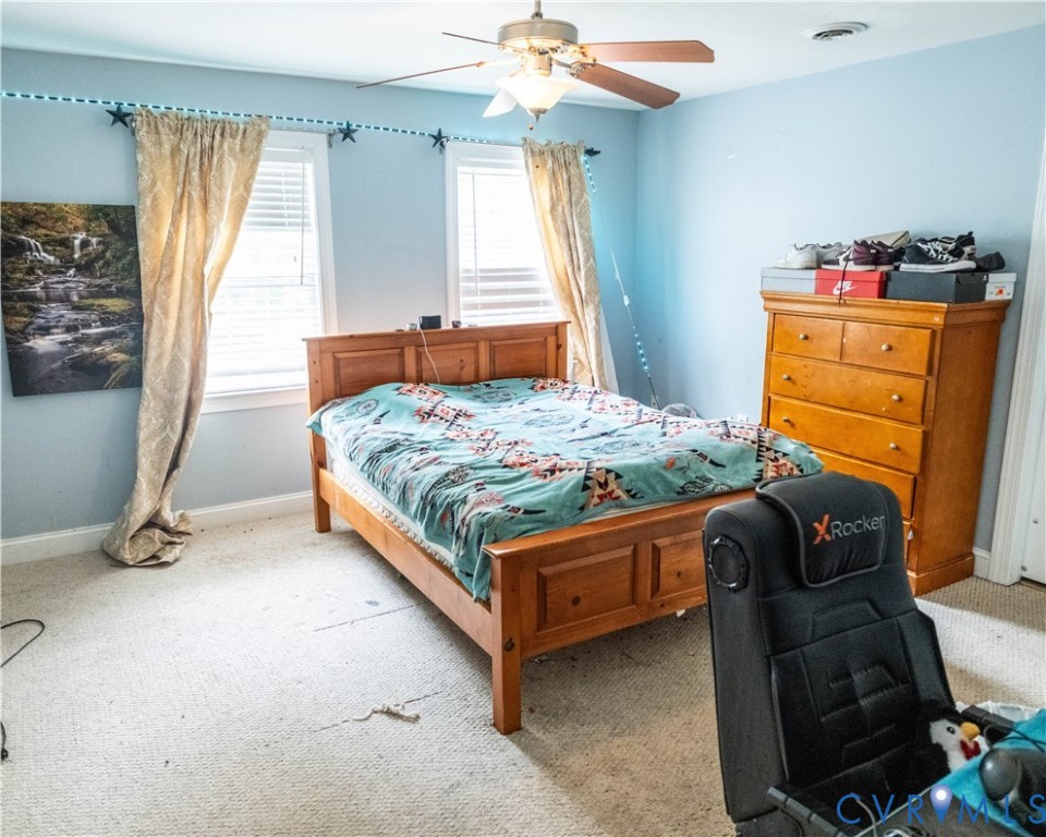 7425 Rosemead Ln