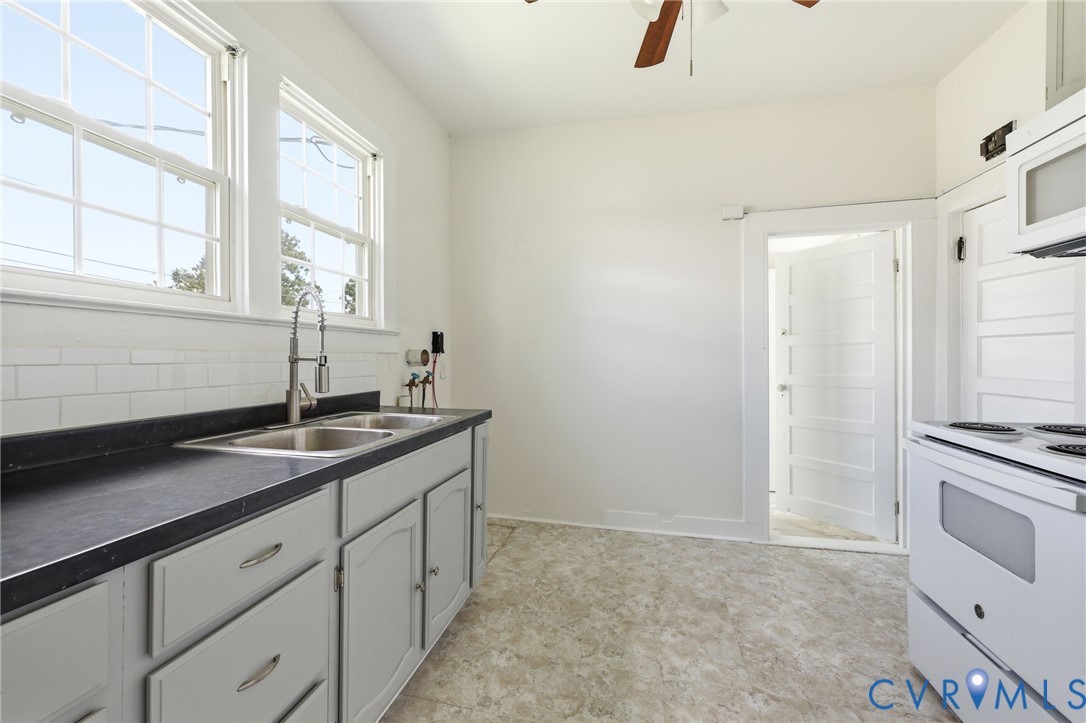 503 N 3rd Ave