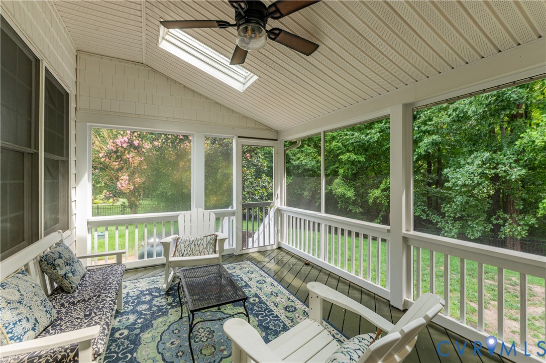 4415 Lake Summer Ct