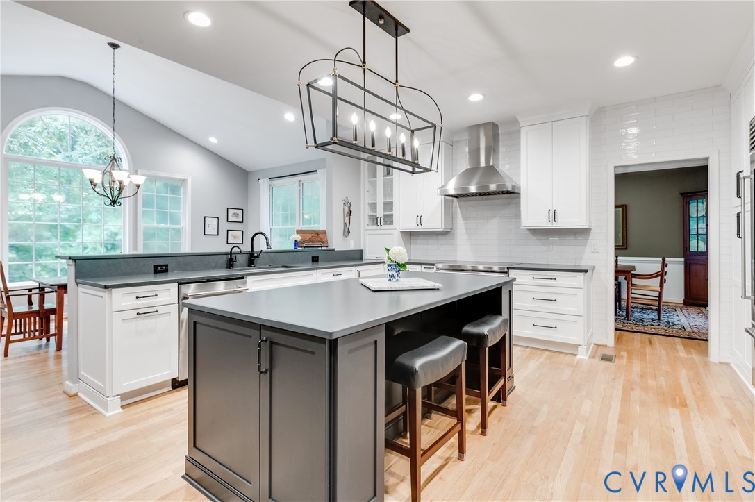 4415 Lake Summer Ct
