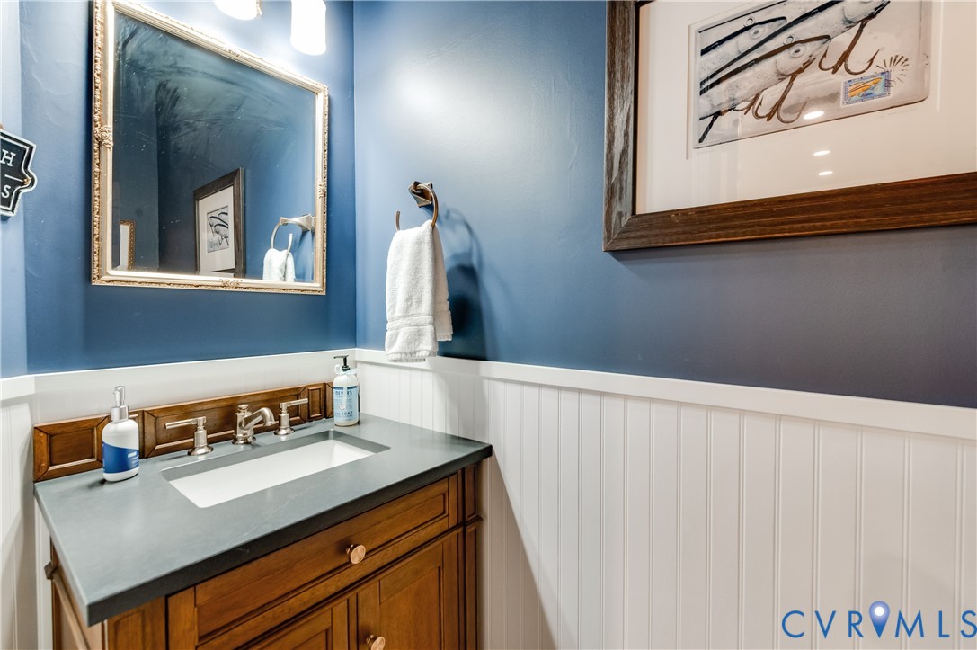 4415 Lake Summer Ct