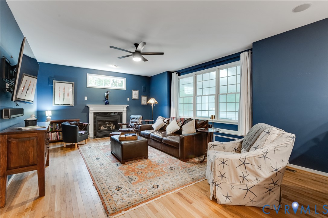4415 Lake Summer Ct