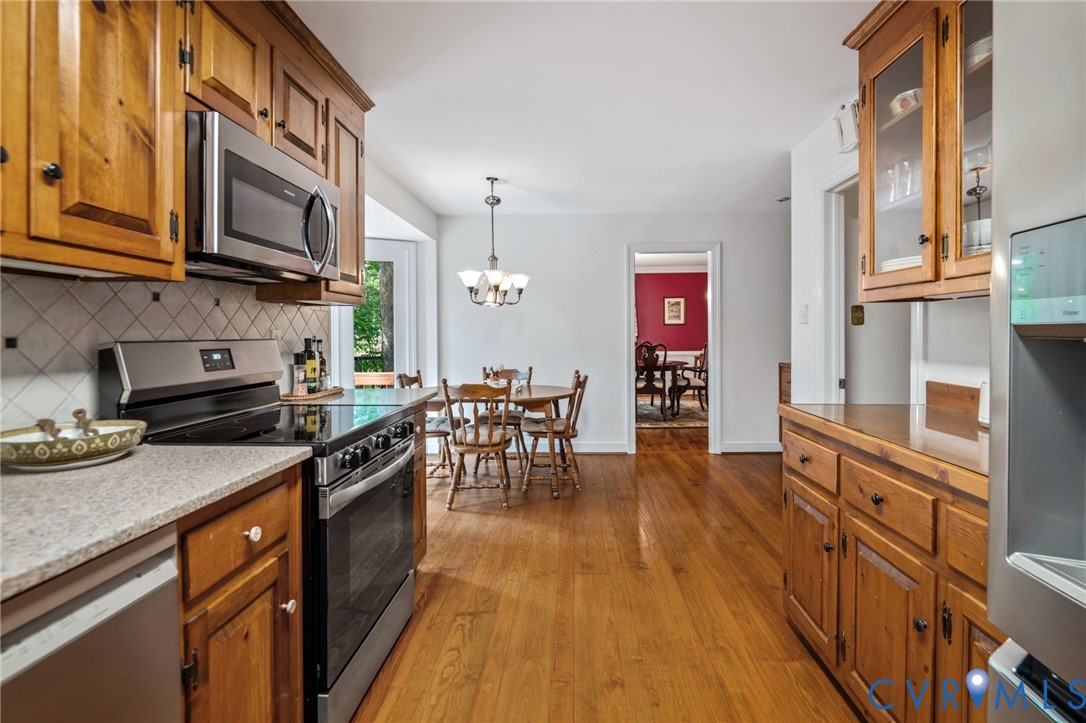 4428 Old Fox Trl
