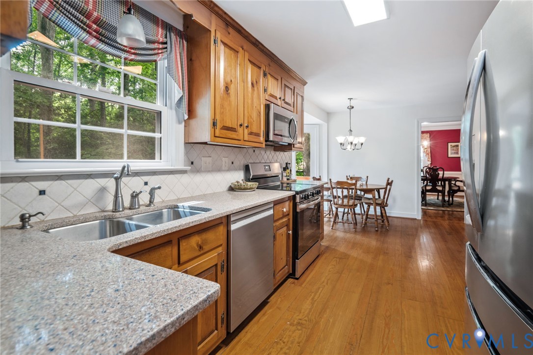 4428 Old Fox Trl