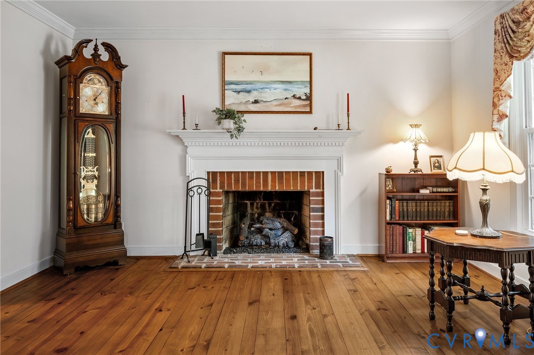 4428 Old Fox Trl
