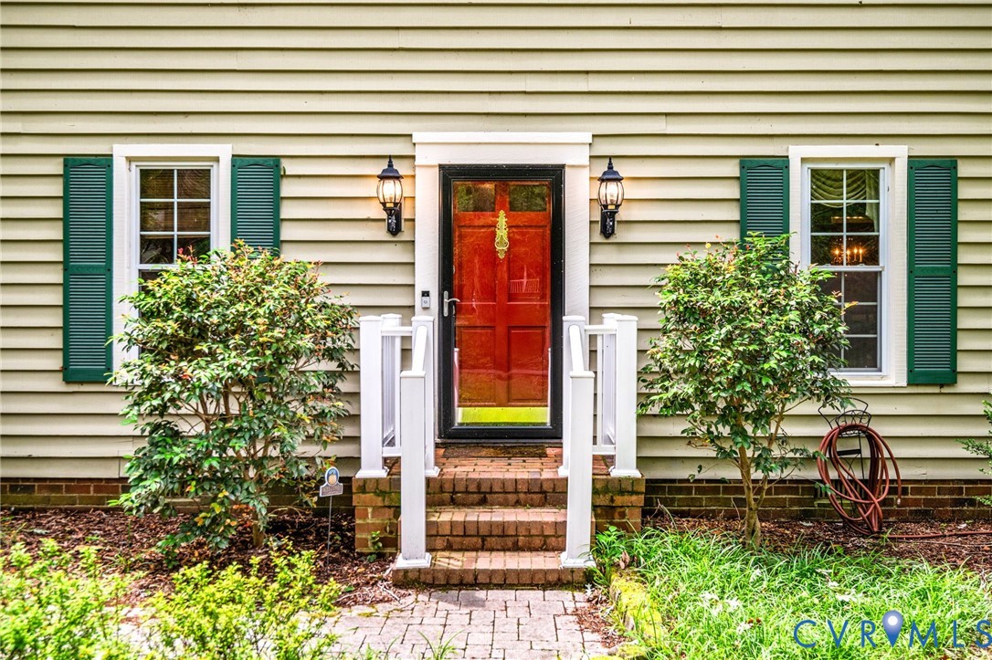 4428 Old Fox Trl