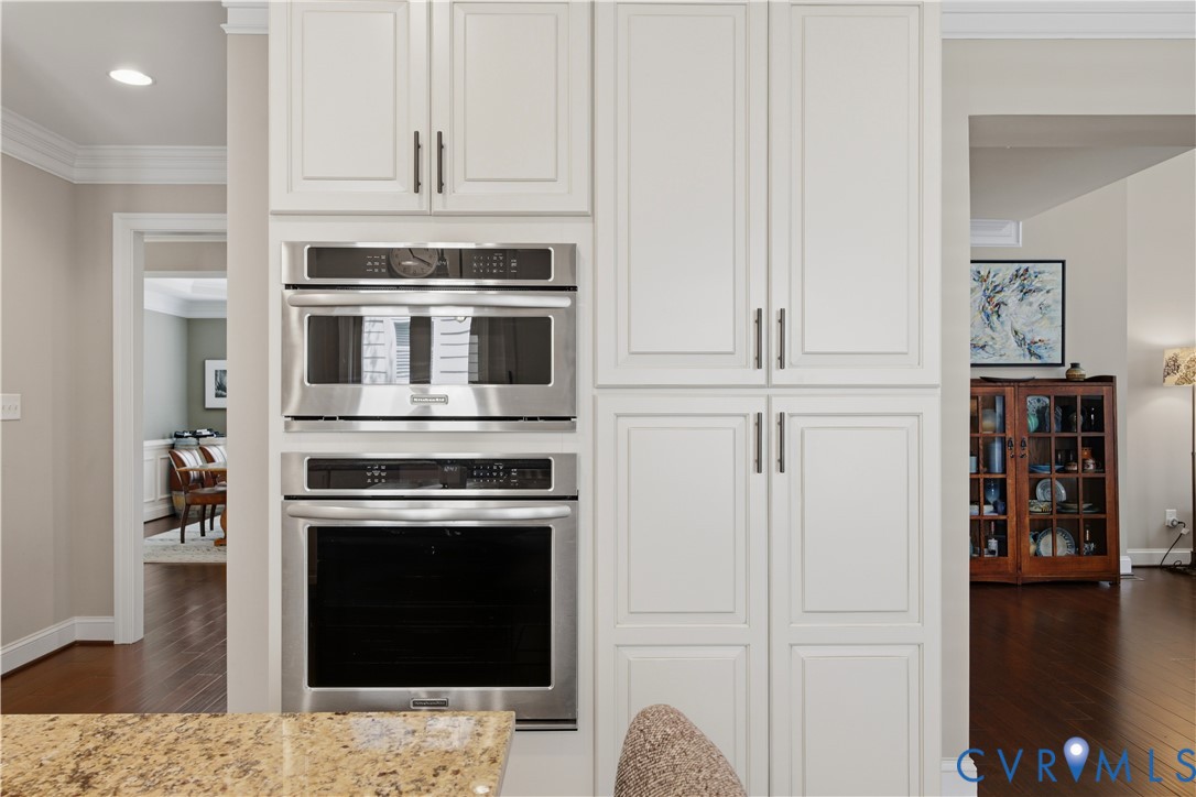 1490 Camberley Dr