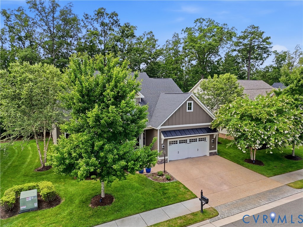 1490 Camberley Dr