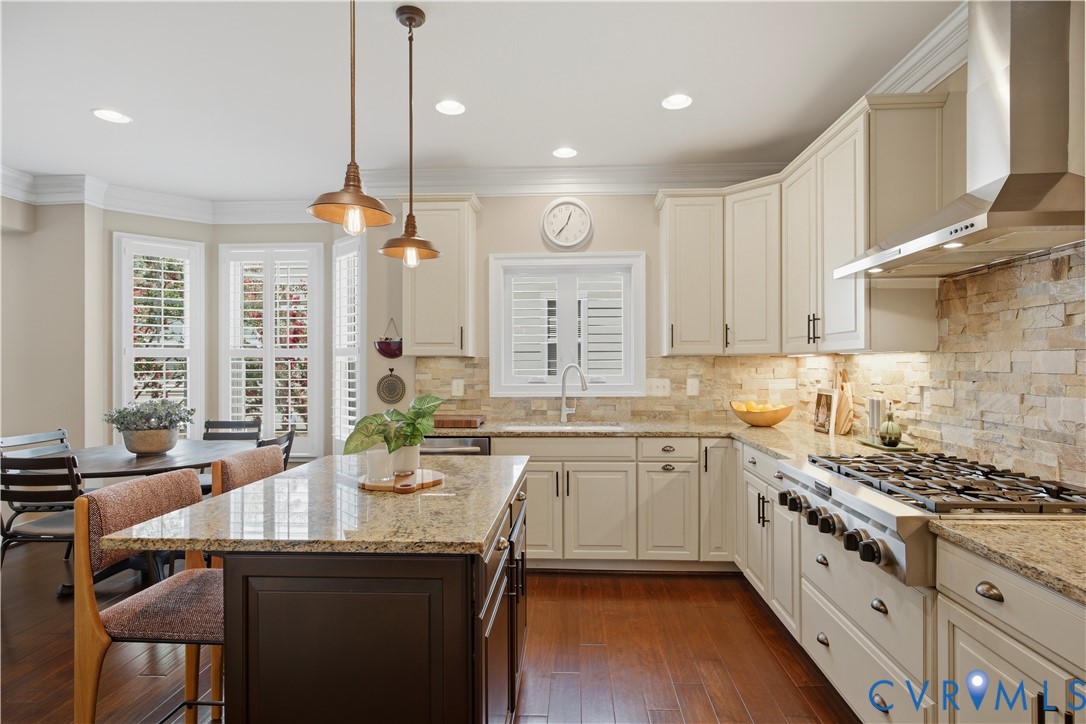 1490 Camberley Dr