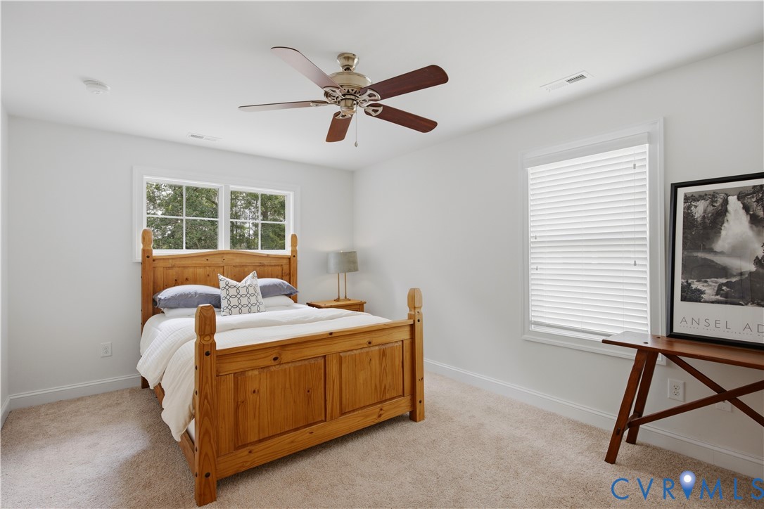1490 Camberley Dr